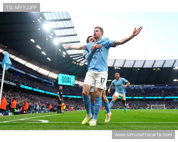 德布劳内生涯关键节点解析：从英超边缘人到世界顶级中场