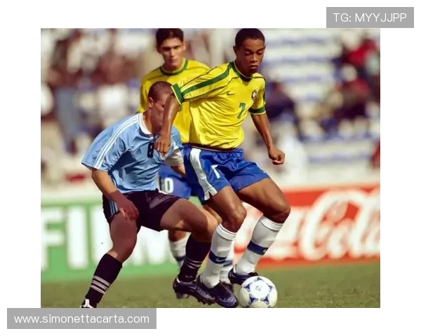 穆西亚拉vs罗纳尔迪尼奥：跨代创造力的内核与表现方式差异